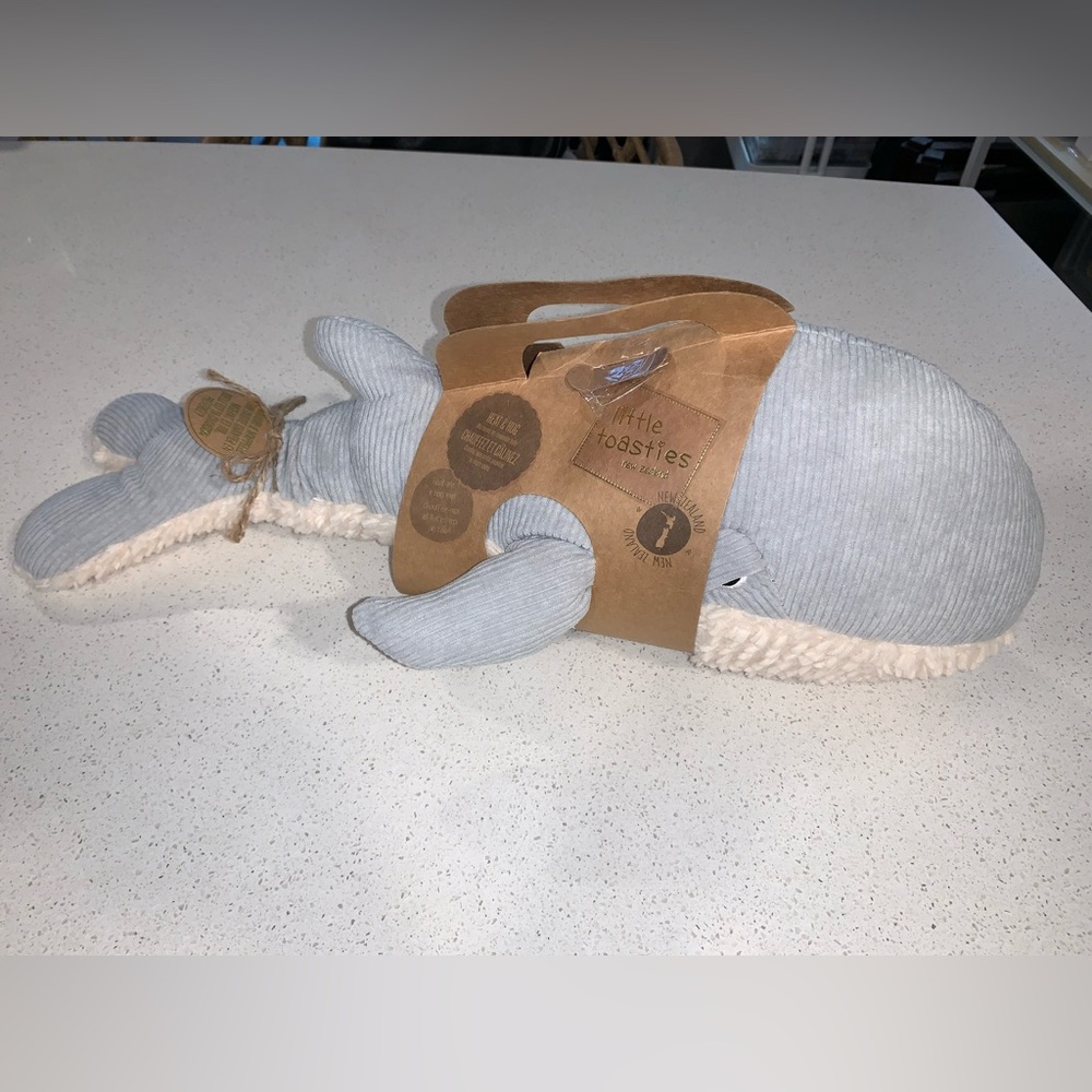 NEW Little Toasties New Zealand Whale Plush